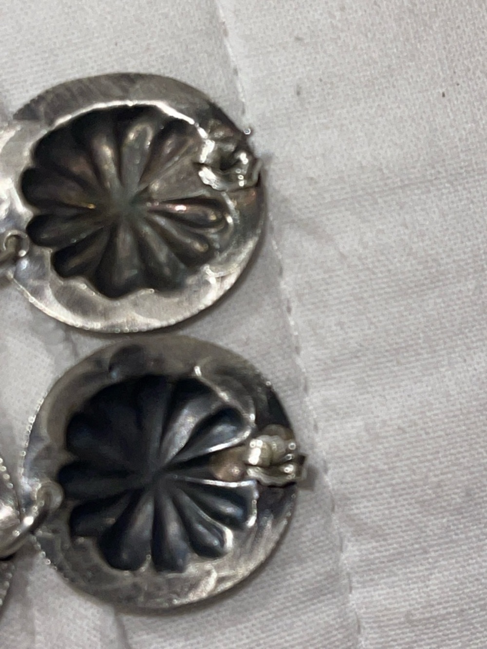 Elegant Sterling Silver Concho Dangle Earrings - Picture 4 of 5